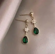 18K Gold Plated Teardrop Shape Green Emerald Dangle Drop Earrings for Women