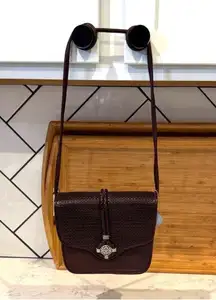 Brighton One World Brown Crossbody Bag Brown leather woven embossed neutral