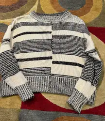 Multi Strip Textured Crewneck Sweater Black and White Junior’s Large