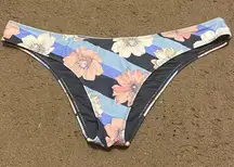 New NWT O’Neill Roxbury‎ Matira Swim Bikini Bottom Blue Floral Size XL