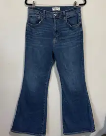 Abercrombie and Fitch The Flare Ultra High Rise Denim Jean Size 31/12 SHORT