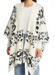 Roffe Leopard Print Ivory Black Soft Fuzzy Knit Shrug Open Front One Size