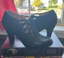 Journee Collection Booties Women’s