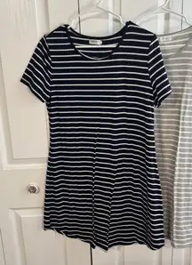 Ours lot of 2 striped short sleeve t shirt dresses size large