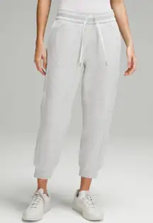 Scuba High-Rise Cropped Jogger