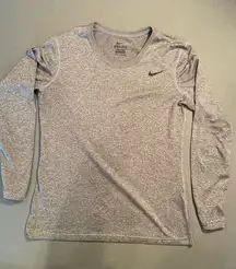Nike Air,‎ Dri-fit, Long Sleeve Tee, crew Neck, size Medium