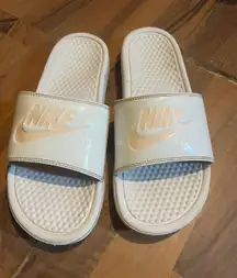 Women’s  Slides