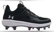 Under Armour Glyde women’s cleats - brand new in box - Size 8!