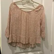 Off the shoulder pink floral Sanctuary top. Worn once!