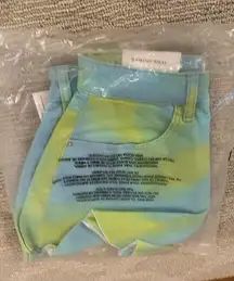 NWT  flare bel tie dye shorts