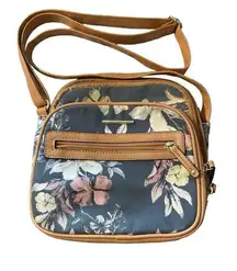 Jaclyn Smith women's floral crossbody with lots of pockets