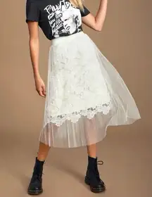 Lulus Enchante White Lace Midi Skirt Small Side Zipper