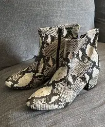 Snakeskin boots 