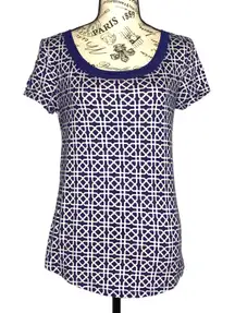 Ann Taylor (S) Celtic Knot Patterned Sheer Round Neckline Short Sleeve Tee Top