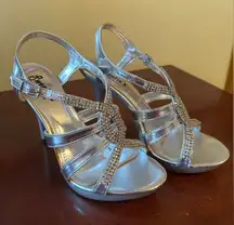 Sweetie’s Prom/Pageant Rhinestone Heels. Size 6.5.