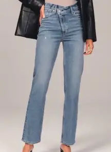 Abercrombie & Fitch Curve Love 90s Straight Ultra High Rise size 24x28