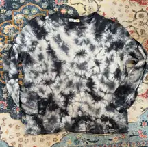 ❤️227 C&C California Jessie Tie-Dye Crew Neck sweatshirt Medium