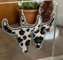 🌵 🤠 Western Cowhead Faux Cowhide Leopard-print Dangle earrings ✨