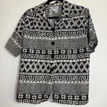 Anne Klein Aztec Print Button Down Short‎ Sleeve Top Blouse Shirt 12