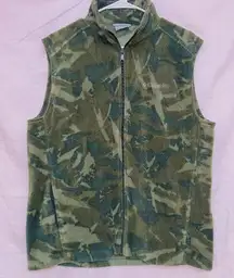 Columbia Women's  Green Camo Print Sleeveless Fleece Full Zip Vest size medium