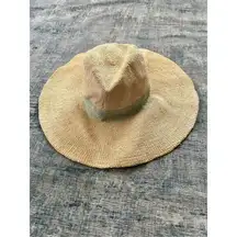 Gap NWT!  Tan Blue Stripe Wide Brim Large Floppy Straw Hat M/L