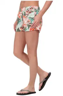 Patagonia Barely Baggies 2.5” Floral Small