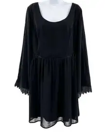 Daytrip Buckle BKE Open Back Long Sleeve A-Line Lace Dress Black Large