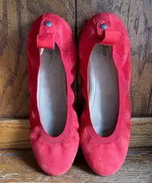 G.H. Bass & Co. True Red Leather Suede Women’s 7.5 Ballet Flats / Slippers