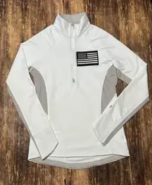 Under Armour 1/4 Zip Pullover Semi Fitted Size SMALL