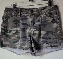 Kut from the Camo Women Shorts Size 8