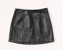 NWT vegan Leather Mini Skirt 