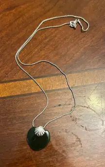 Avon Sterling necklace with pendant c84