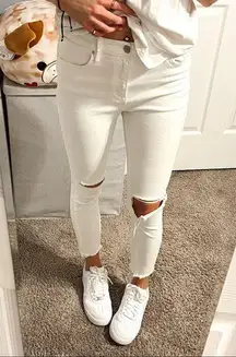 BDG Urban Outfitters White High Rise Cropped Skinny Jeans