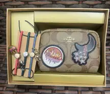 coach Boxed Mini Boxy Cosmetic Case And Hair Ties Set With Disco Patches c6996