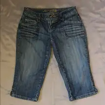 American Eagle knee length jeans size 0