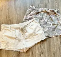 Aerie White and Camo Print Shorts Bundle Size L