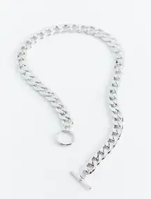 Urban Outfitters Silver Chunky Curb Chain Toggle Necklace Cuban Link