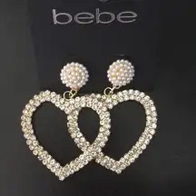 New bebe gold crystal & pearl Hearts Earrings