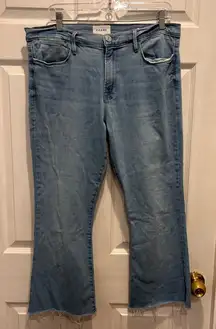 FRAME Le High Flare Jeans Women's Light Wash Raw Hem‎ Cropped Denim 32