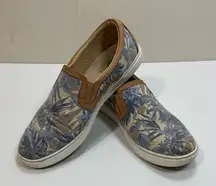 UGG Women's Blue and Tan Floral Sneakers