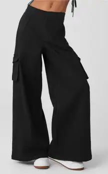 Alo Show Off Cargo Wide Leg Trouser (Long)
