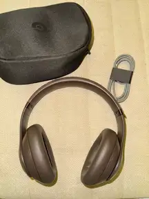 Headphones Beats