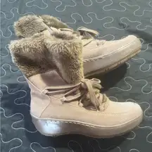 Bare Traps Presume Women Tan Faux Fur Lined Boot Shoe Size 9.5M Pre Owned