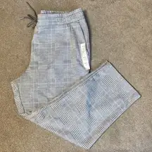 Grey Plaid Ankle Pull On Pants Size XL