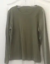 FINAL MARKDOWN ladies Gloria Vanderbilt tee large