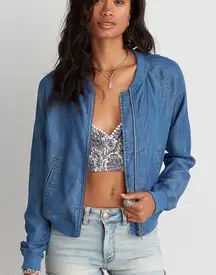 American Eagle Blue Zip Long Sleeve Denim Jean Chambray Bomber Jacket Coat Sz XS