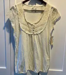 Decree Ivory Cotton and Lace Cap Sleeve Top w/Buttons Size L NWT