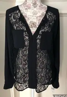 ♦️NWT lace blouse M