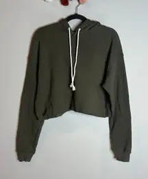 Wild Fable dark green cropped basic hoodie