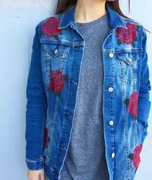 LuLaRoe Womens  Jaxon Red Rose Embroidered Rodeo Denim Jean Jacket - Sz XXS